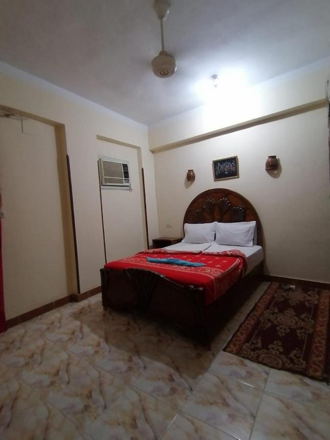 Winter Guest House Luxor Bagian luar foto